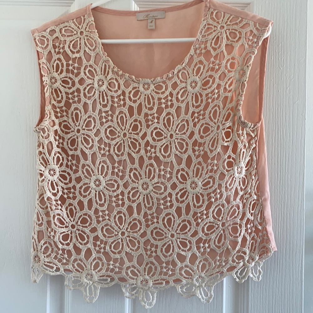 Crocheted Sleeveless Crop Top